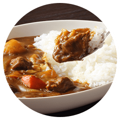 こだわりのスパイスを使った特性カレー